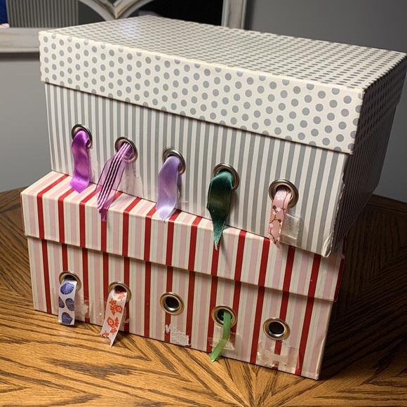 2 Storage boxes for Ribbons - Picture 2 of 14